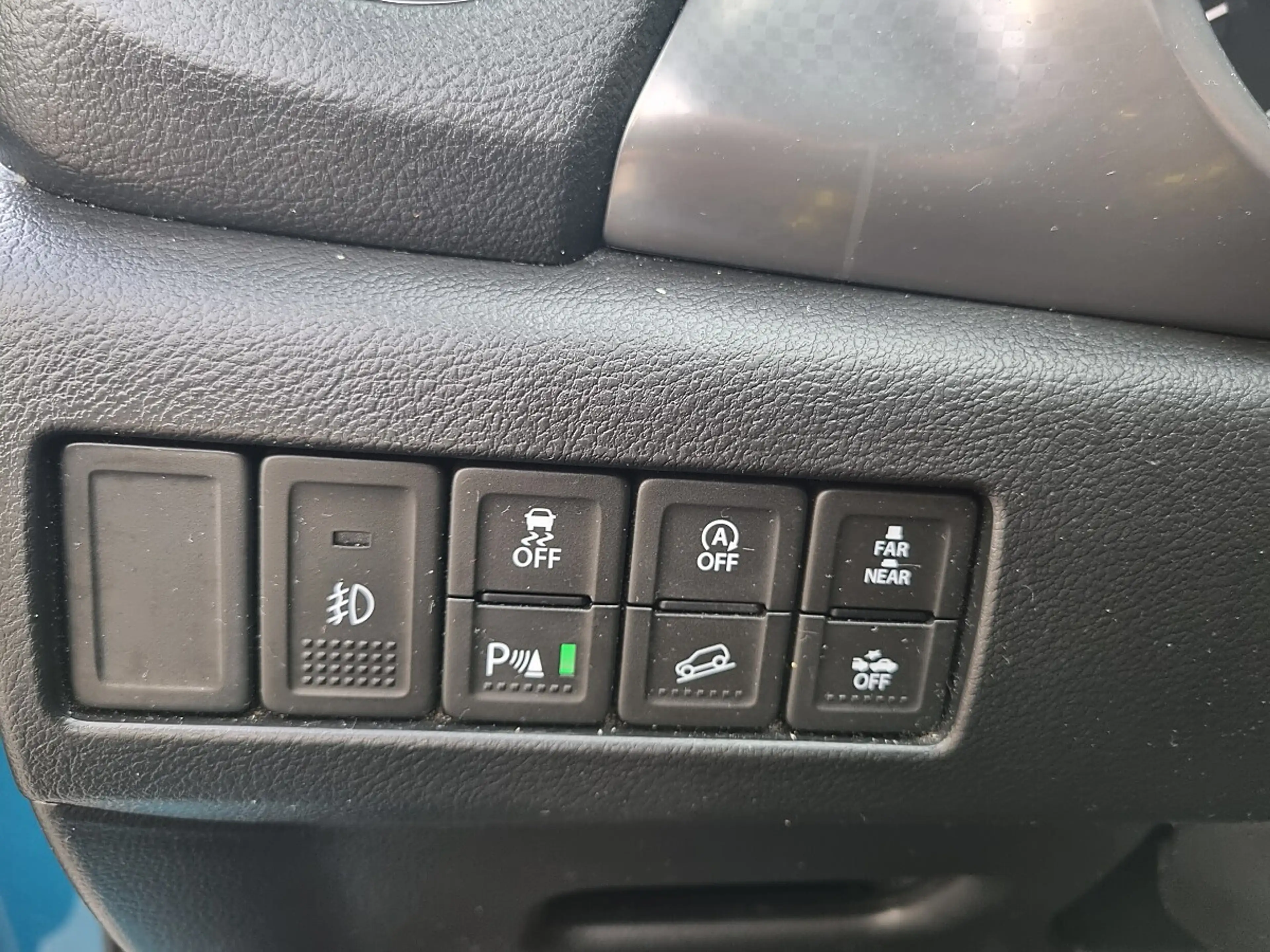 Suzuki Vitara 1,6 4WD Flash Aut. — photo 11