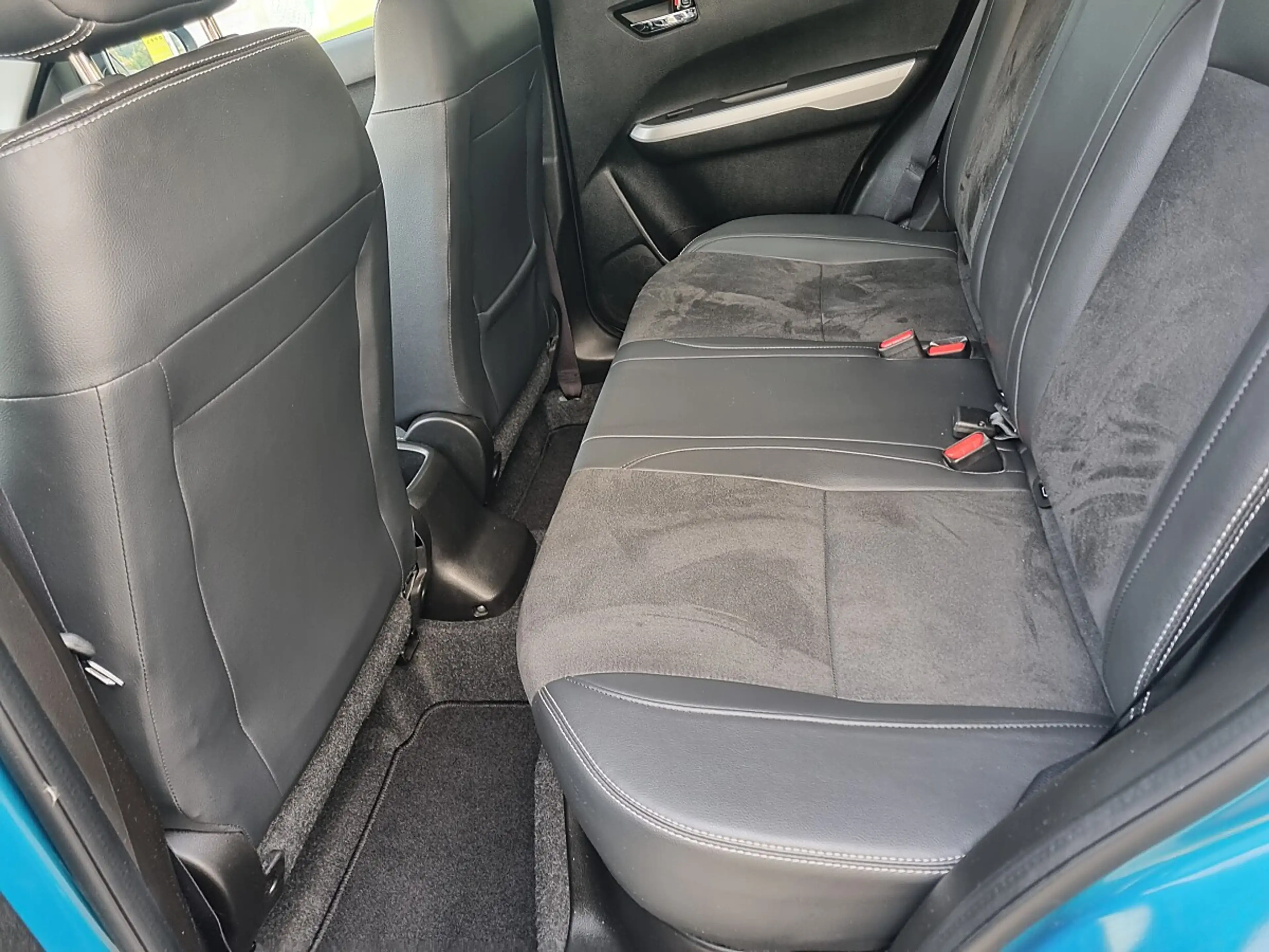 Suzuki Vitara 1,6 4WD Flash Aut. — photo 8