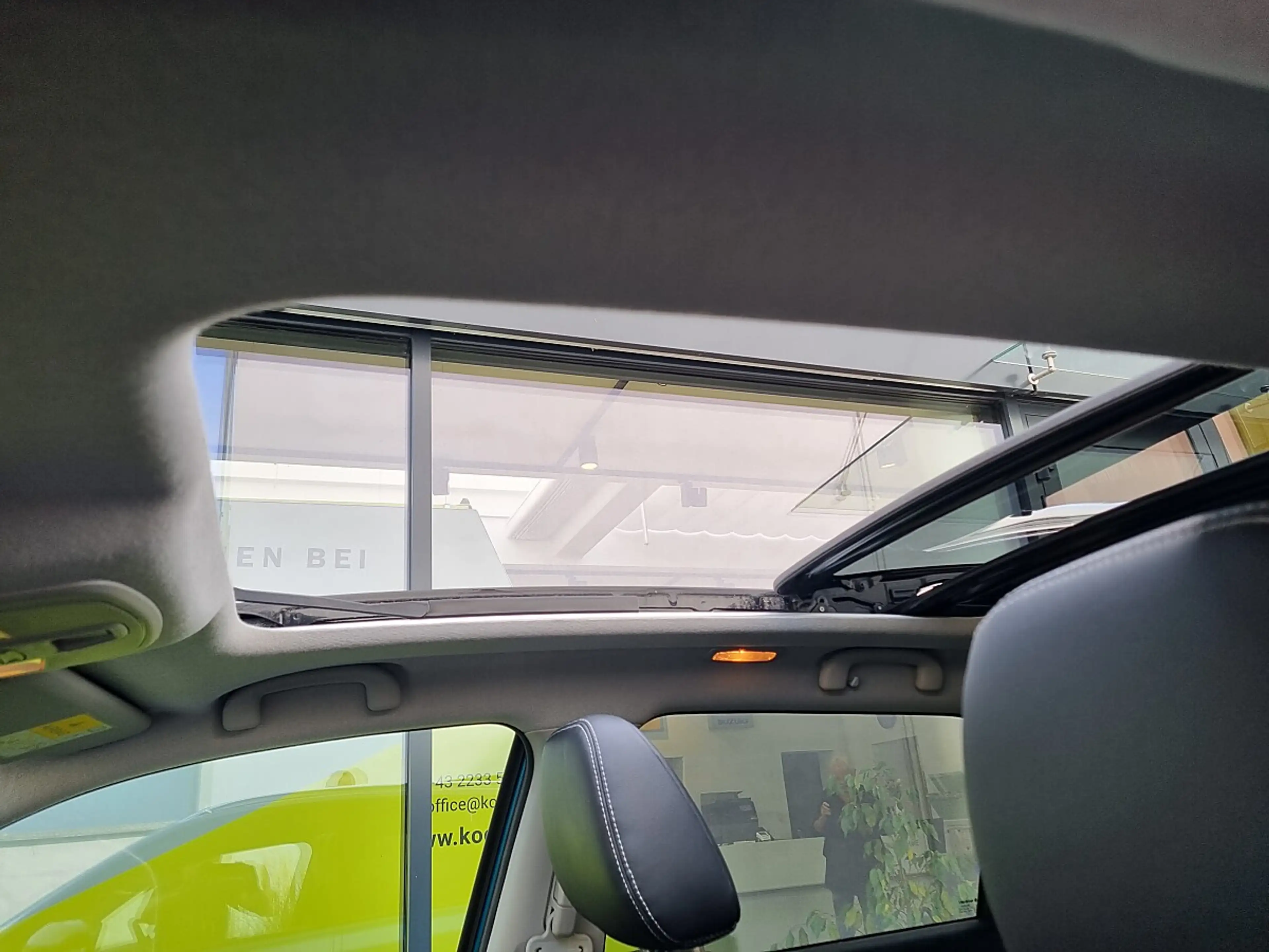 Suzuki Vitara 1,6 4WD Flash Aut. — photo 10