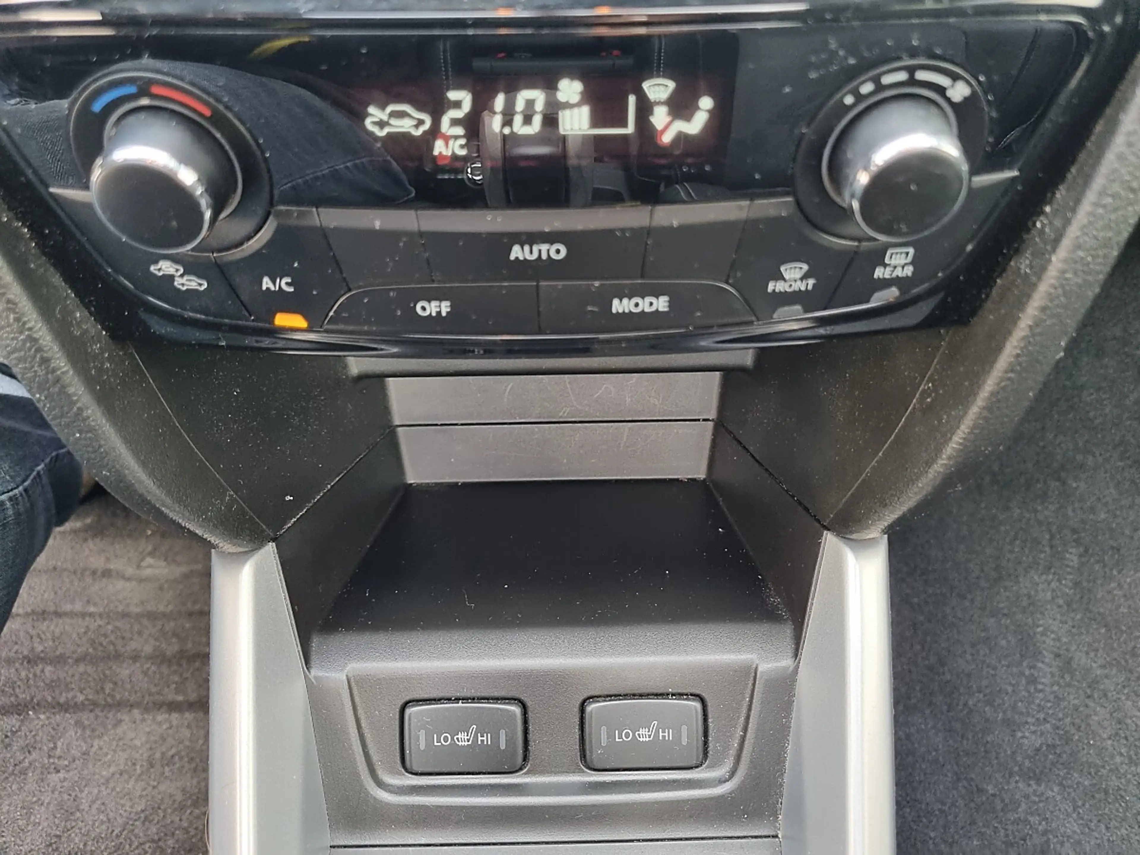 Suzuki Vitara 1,6 4WD Flash Aut. — photo 17