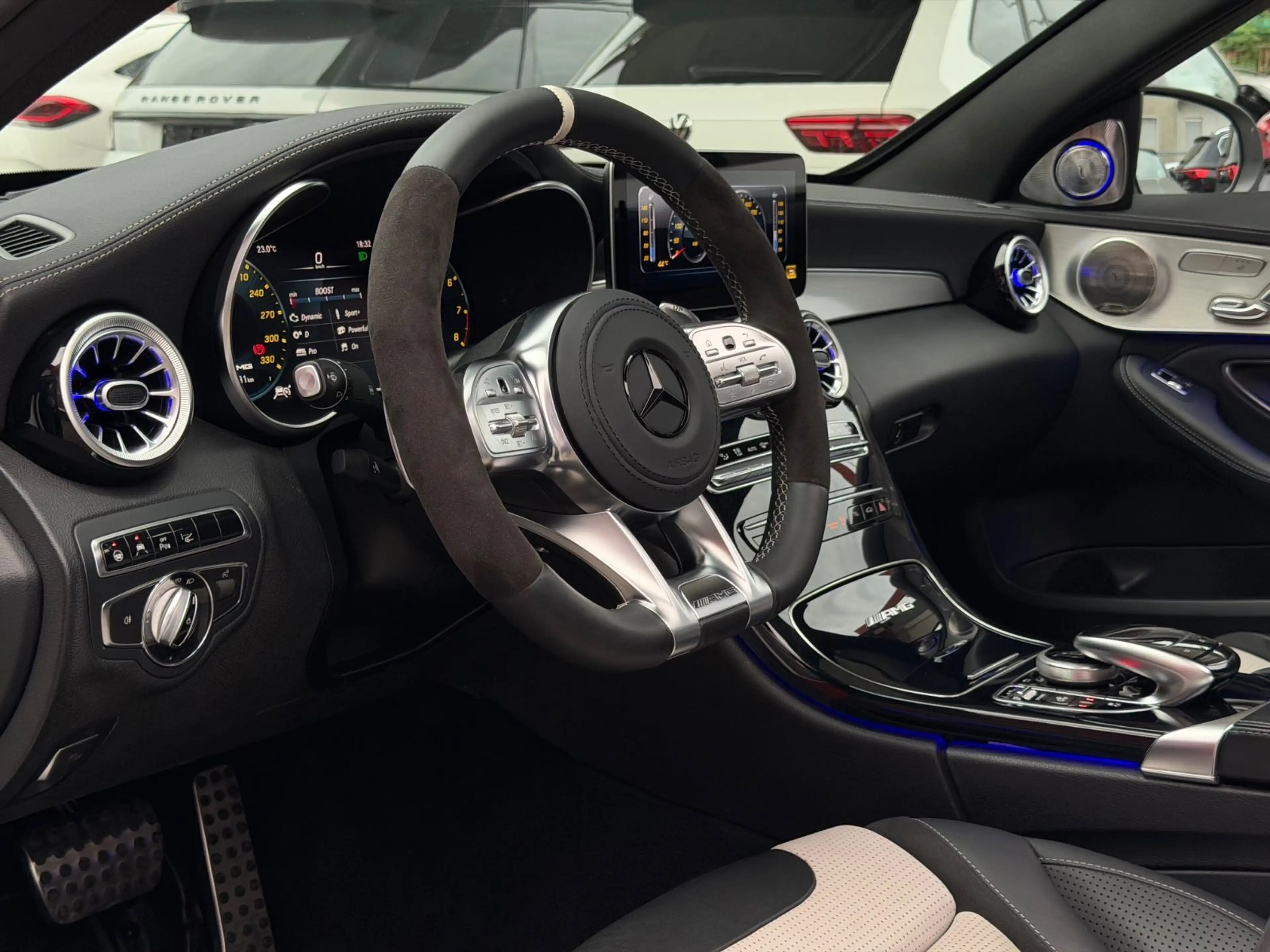 Mercedes-Benz C 63 AMG Lim NAVI/LED/PANORAMA/360°KA/HUD — photo 11