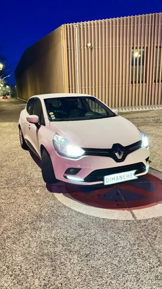 Renault Clio CLIO IV SOCIETE DCI 75 ECO2AIR MEDIANAV 