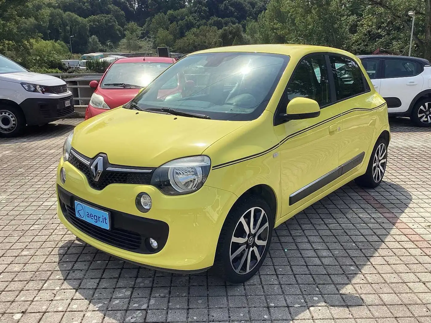 Renault Twingo 3ª serie 1.0 SCe Stop&Start Energy Geel - 1