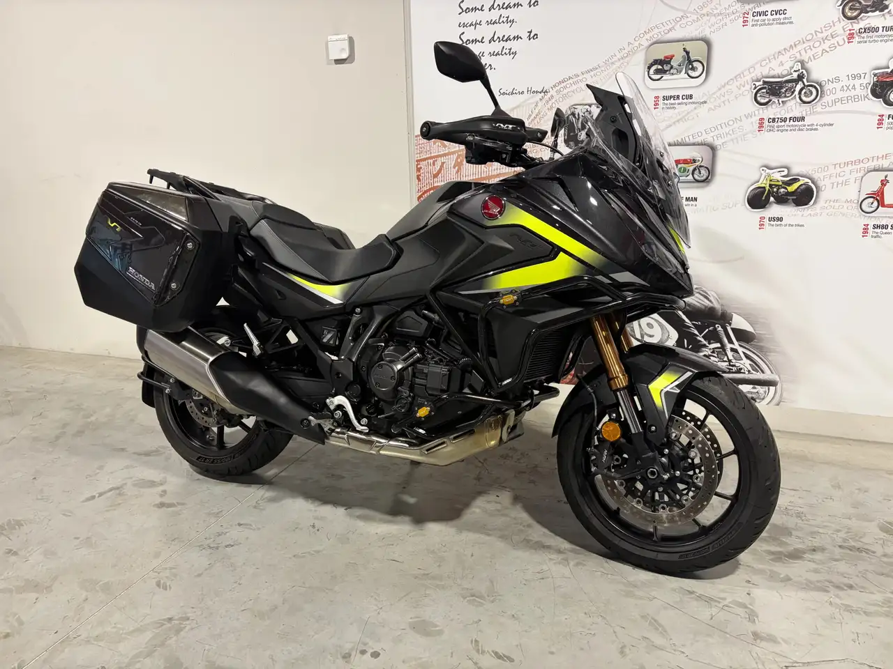 Honda NT 1100