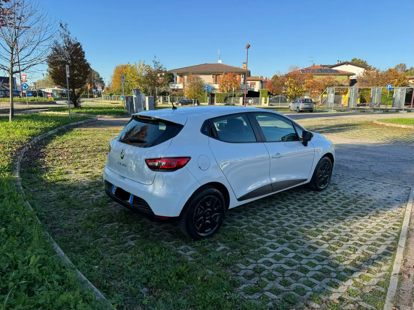 Renault Clio 5p 1.2 Costume National Gpl 75cv - 2