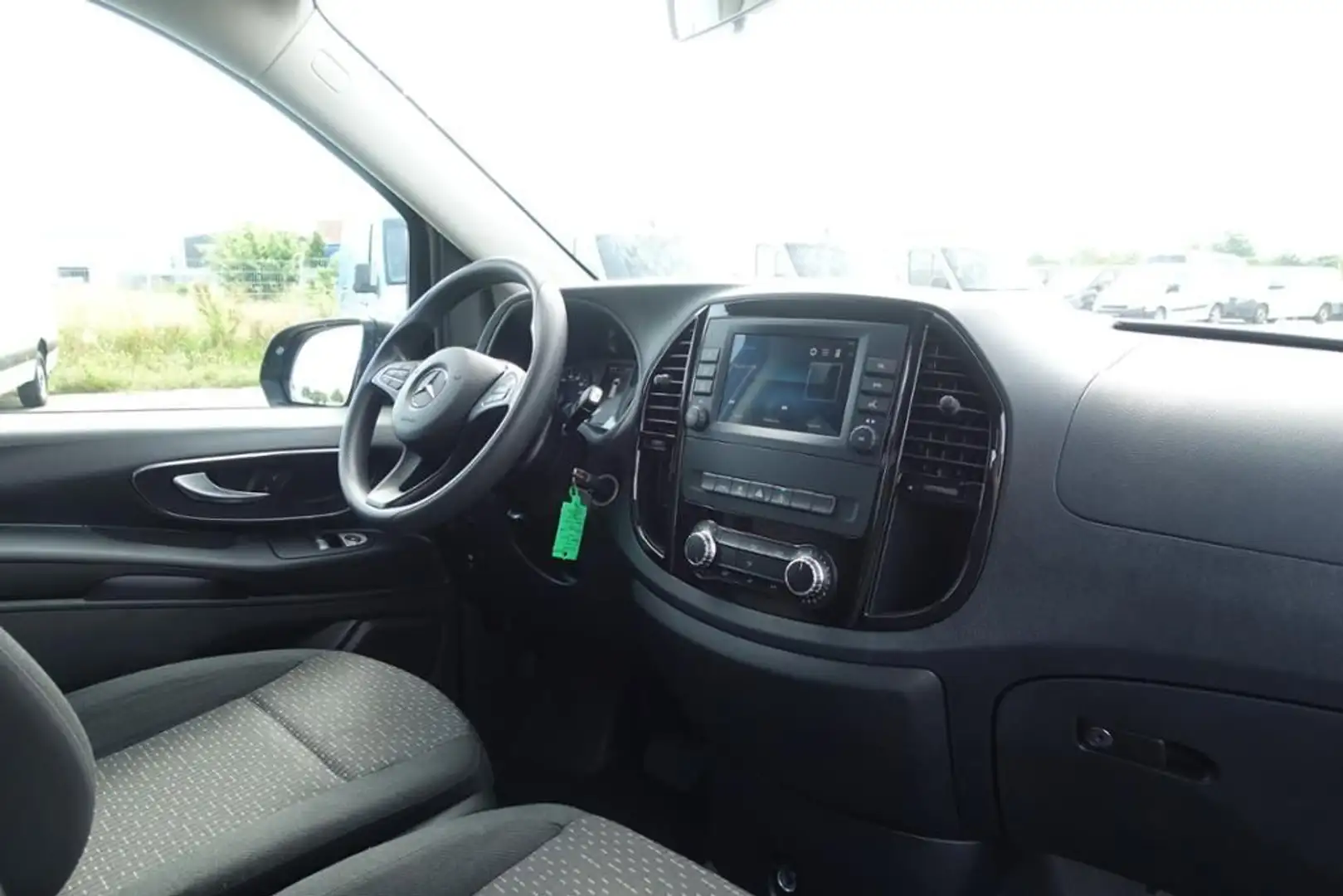 Mercedes-Benz Vito 2.0 116 CDI 4x4  Tourer Long Nero - 1