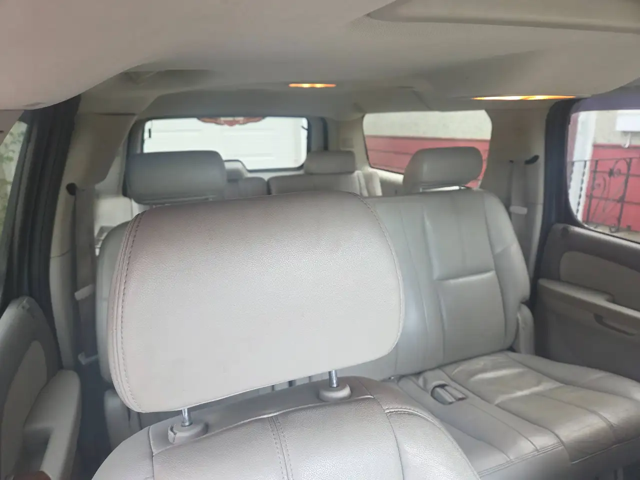 GMC Yukon снимка GMC Yukon