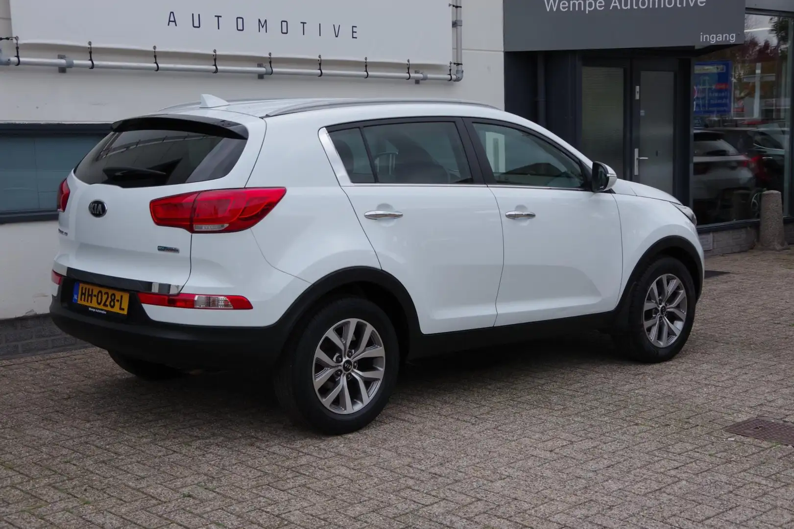 Kia Sportage 1.6 GDI X-treme DynamicLine /Dealer onderhouden/ Blanc - 2