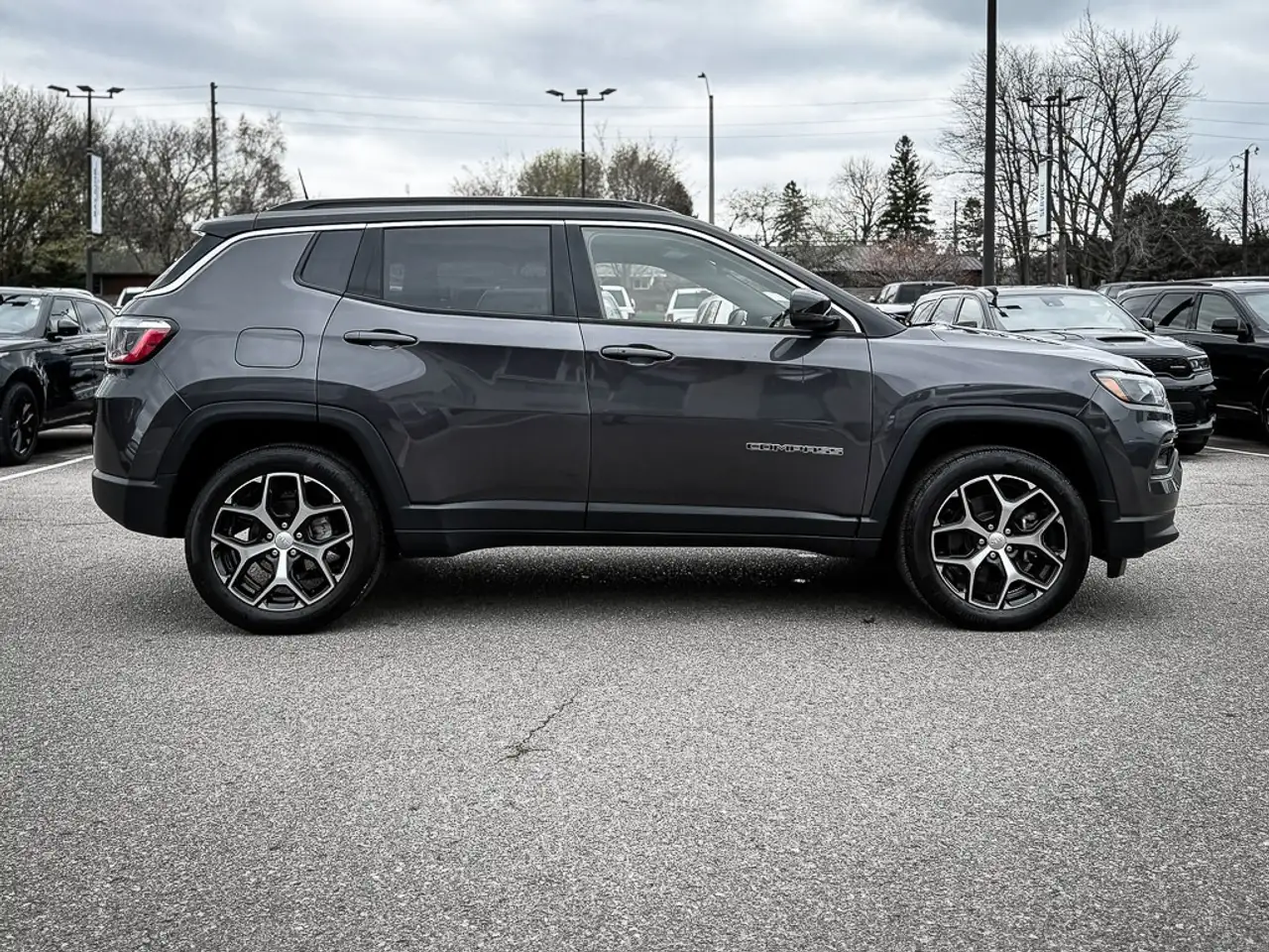 Jeep Compass photo Jeep Compass