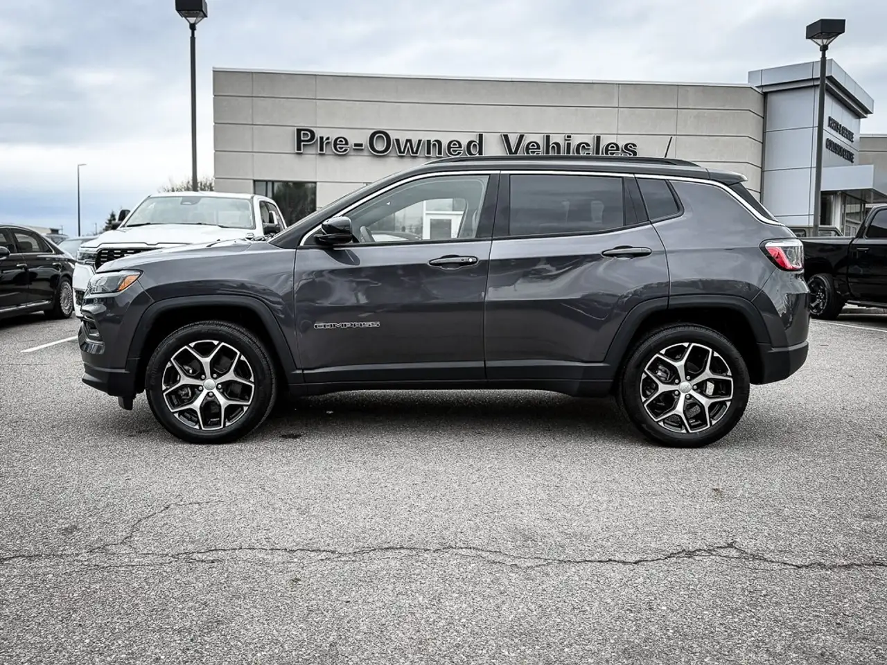 Jeep Compass photo Jeep Compass
