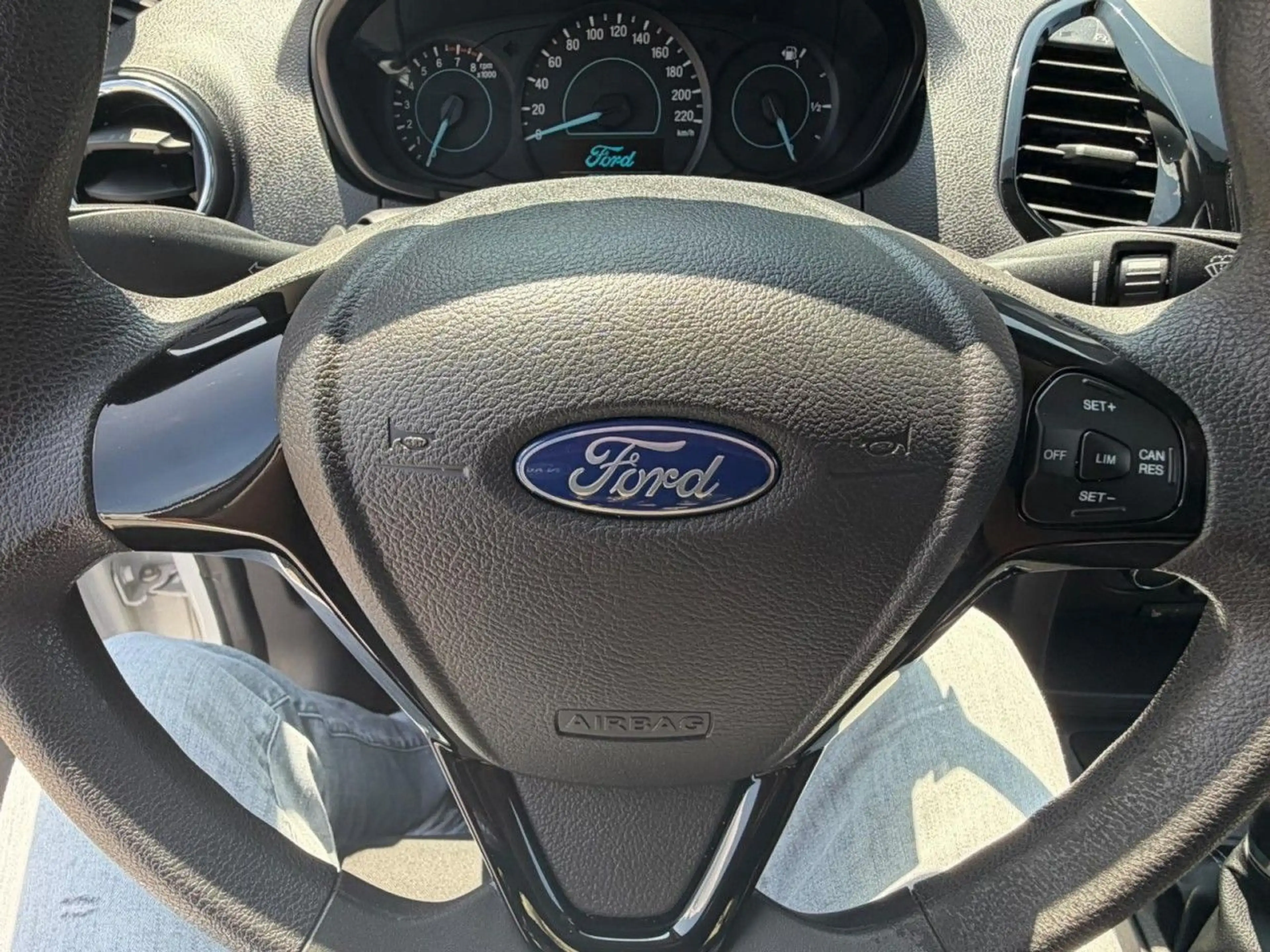 Ford Ka/Ka+ KA+ Cool & Connect 1.2 KLIMA PDC SERVO Klima — photo 15