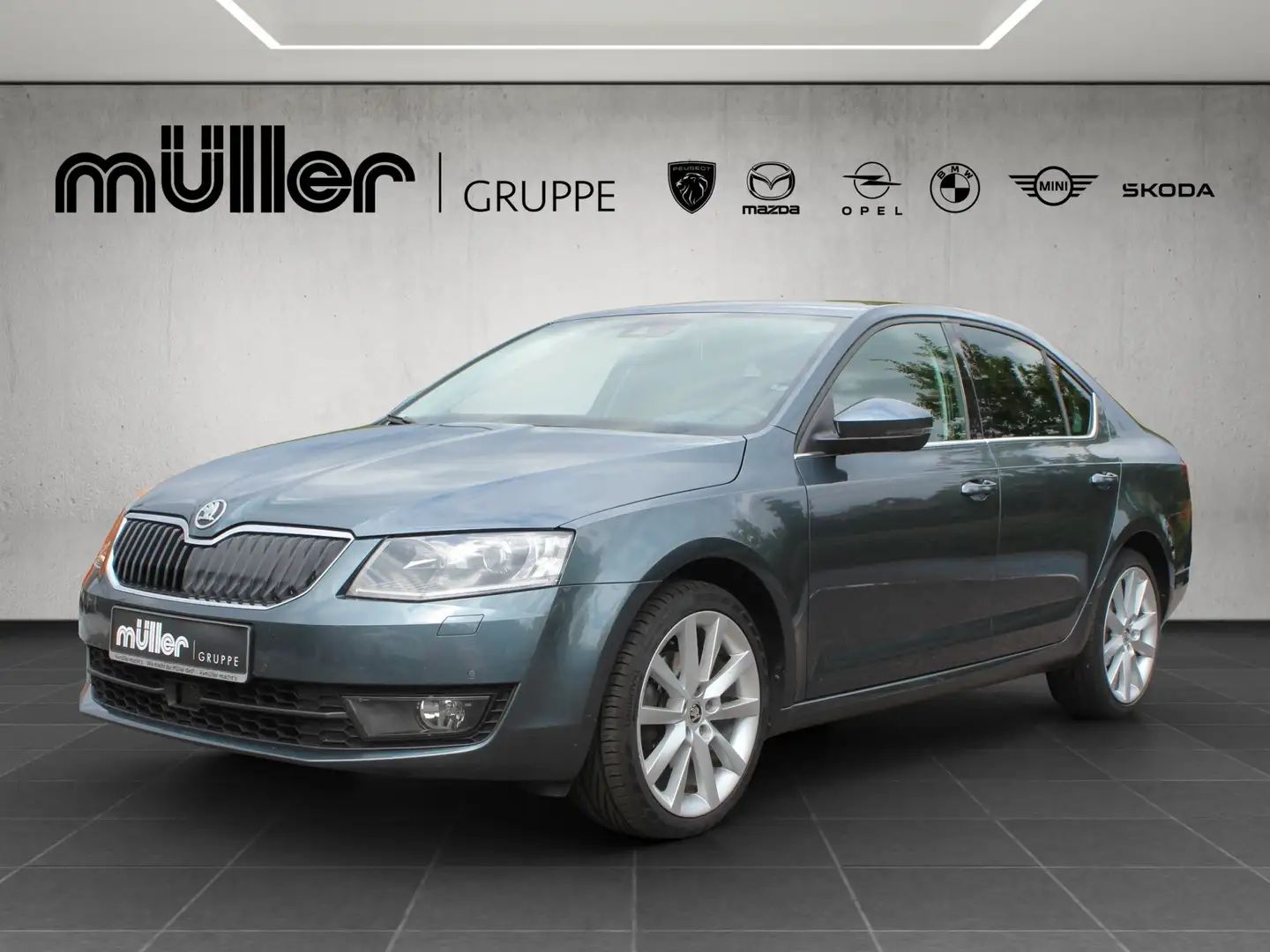 Skoda Octavia 1.4 TSI Style Grau - 1