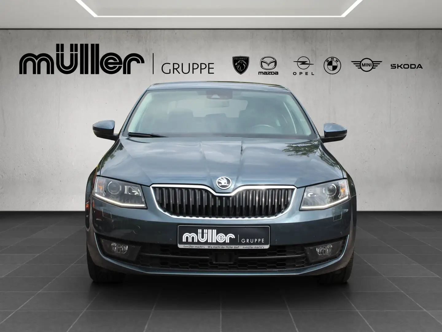 Skoda Octavia 1.4 TSI Style Grau - 2
