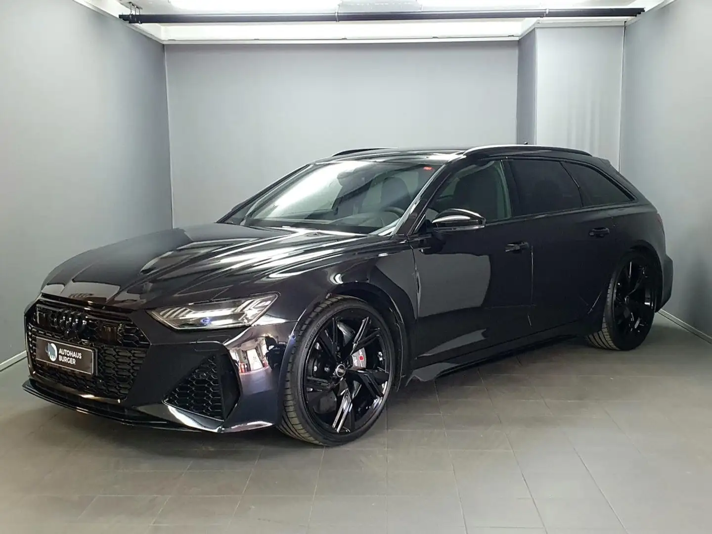 Audi RS6 Avant tiptr. Standhz/Keramik/Panorama/AHK Navi Fekete - 2