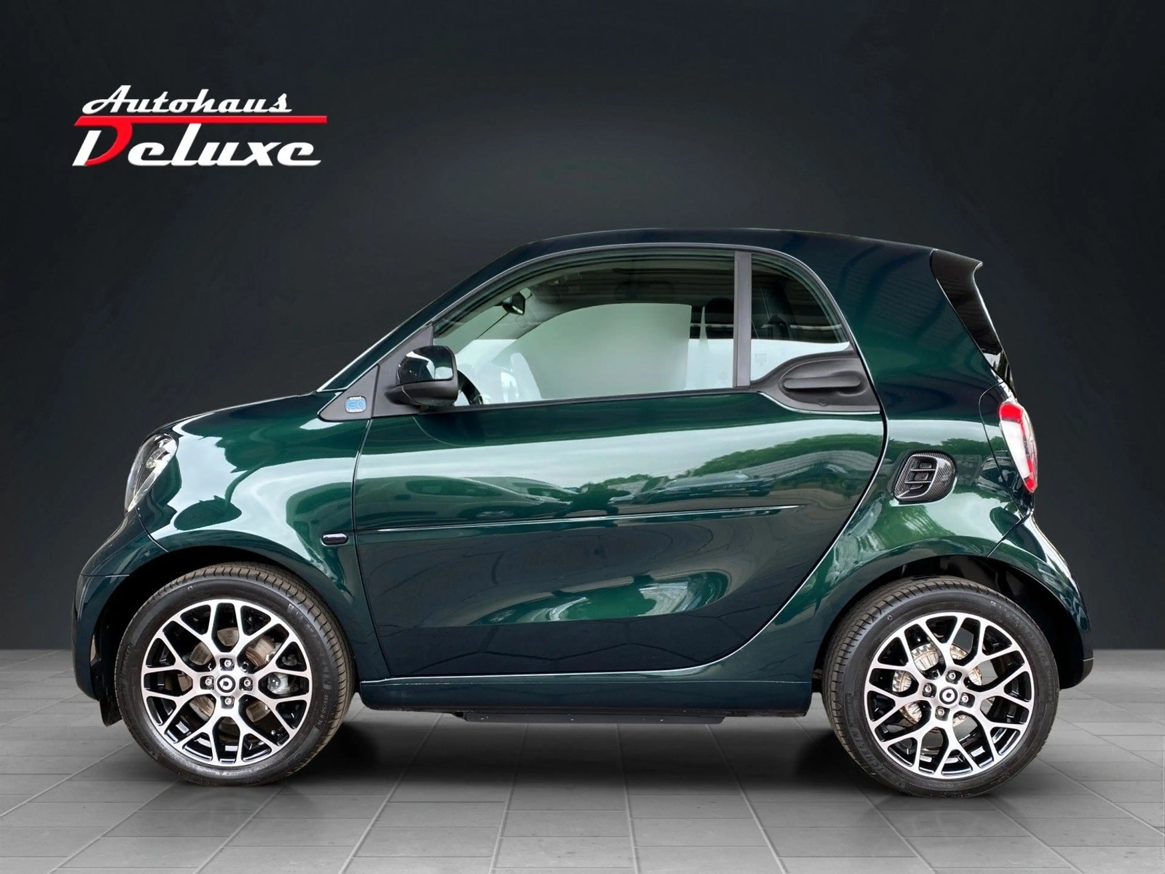 smart forTwo COUPE EQ NAVI-KAMERA-PANORAMA-LED-JBL — photo 4