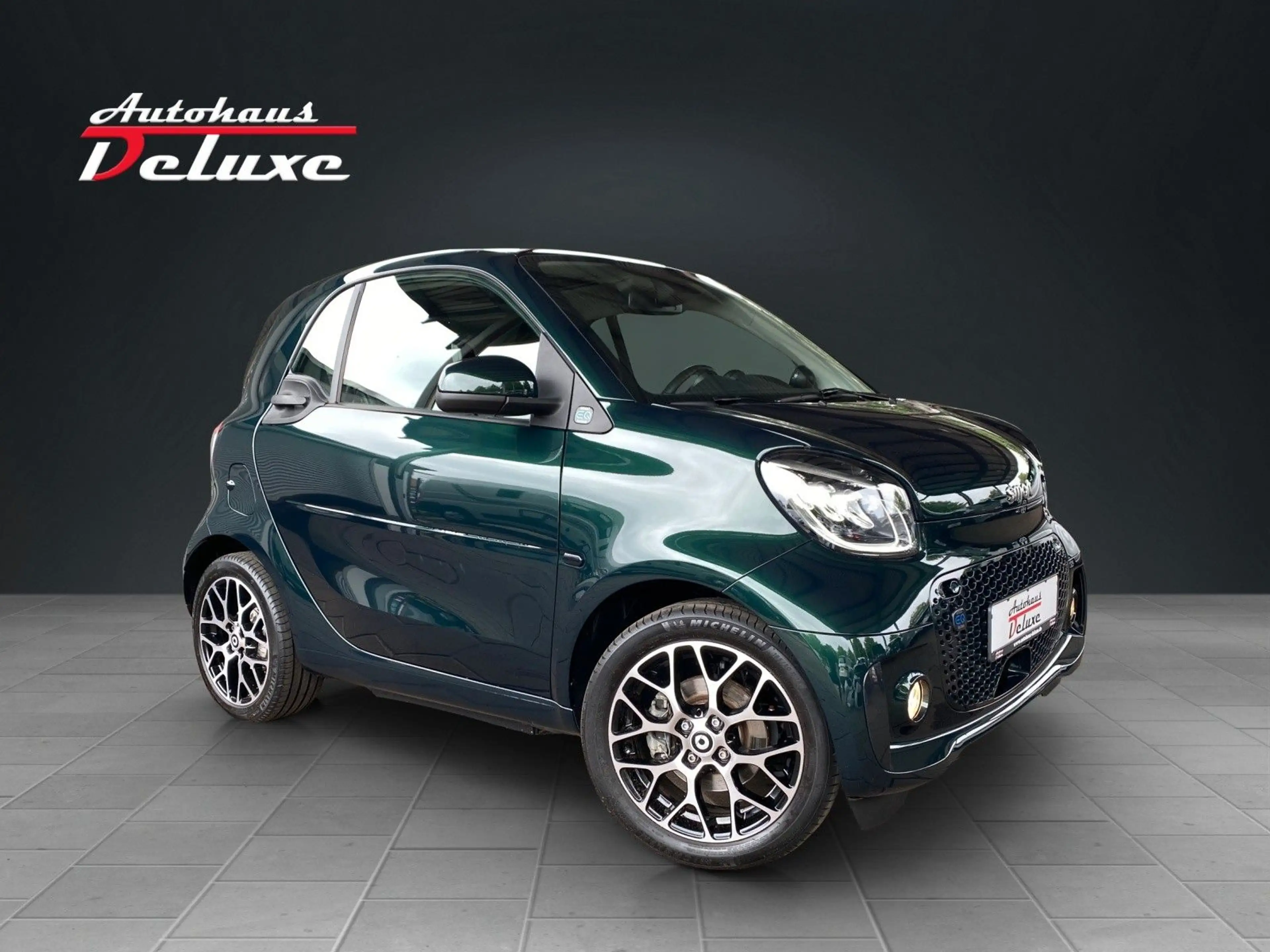 smart forTwo COUPE EQ NAVI-KAMERA-PANORAMA-LED-JBL — photo 3