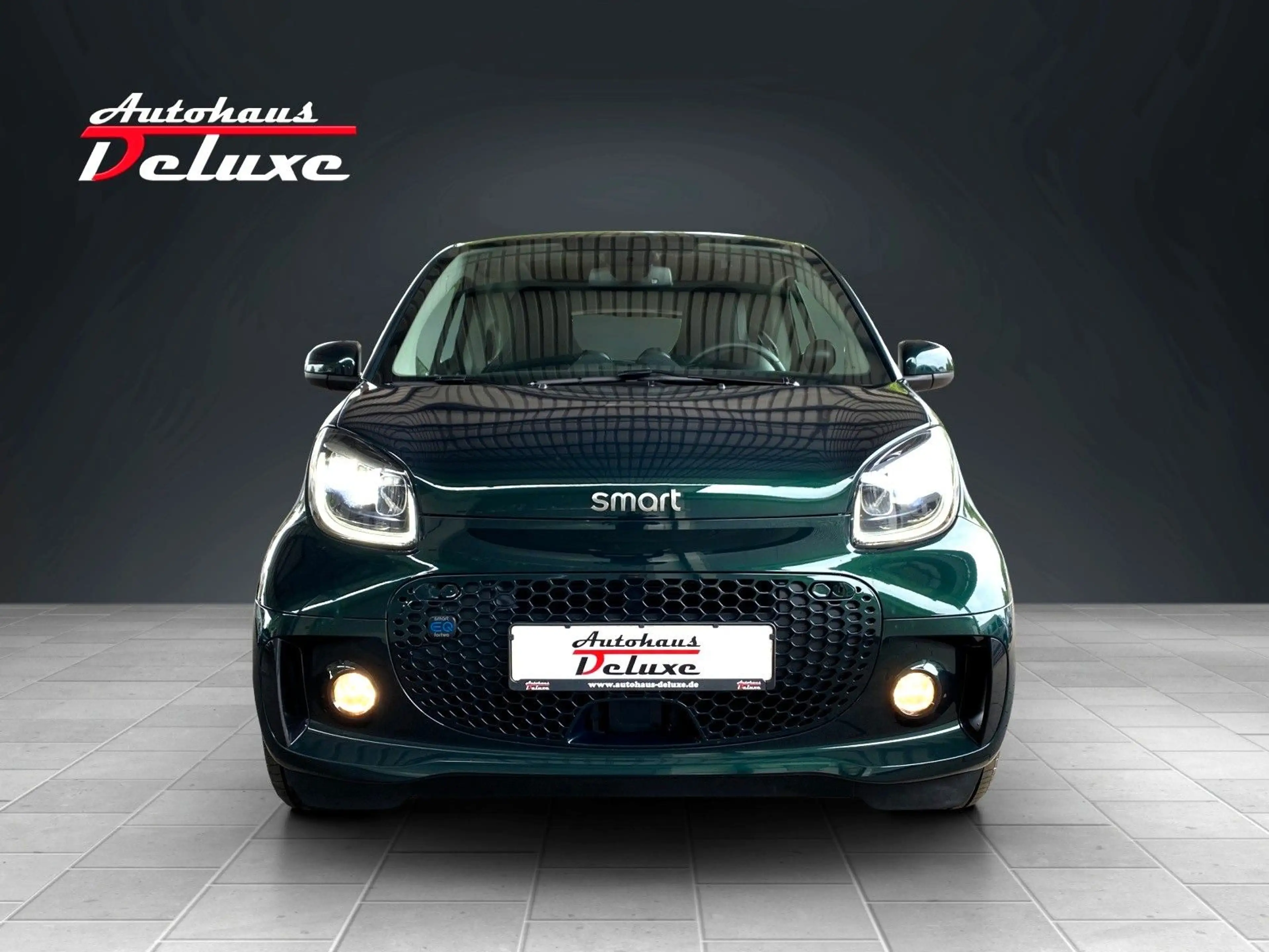 smart forTwo COUPE EQ NAVI-KAMERA-PANORAMA-LED-JBL — photo 2