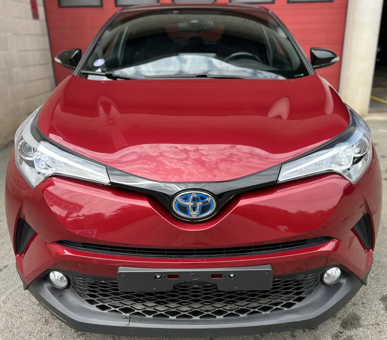 Toyota C-HR Hybrid 1.8i VVT-i Mat Edition E-CVT +CAMÉRA +NAVI Rood - 2