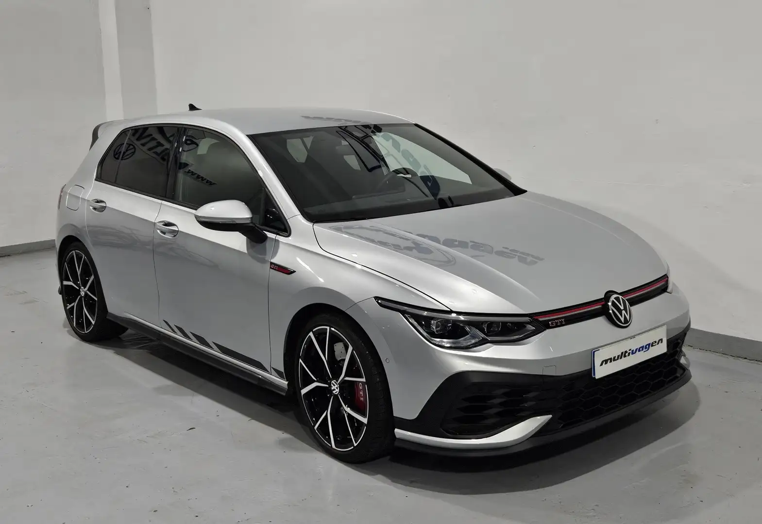 Volkswagen Golf GTI 2.0 TSI Clubsport DSG 221kW - 1