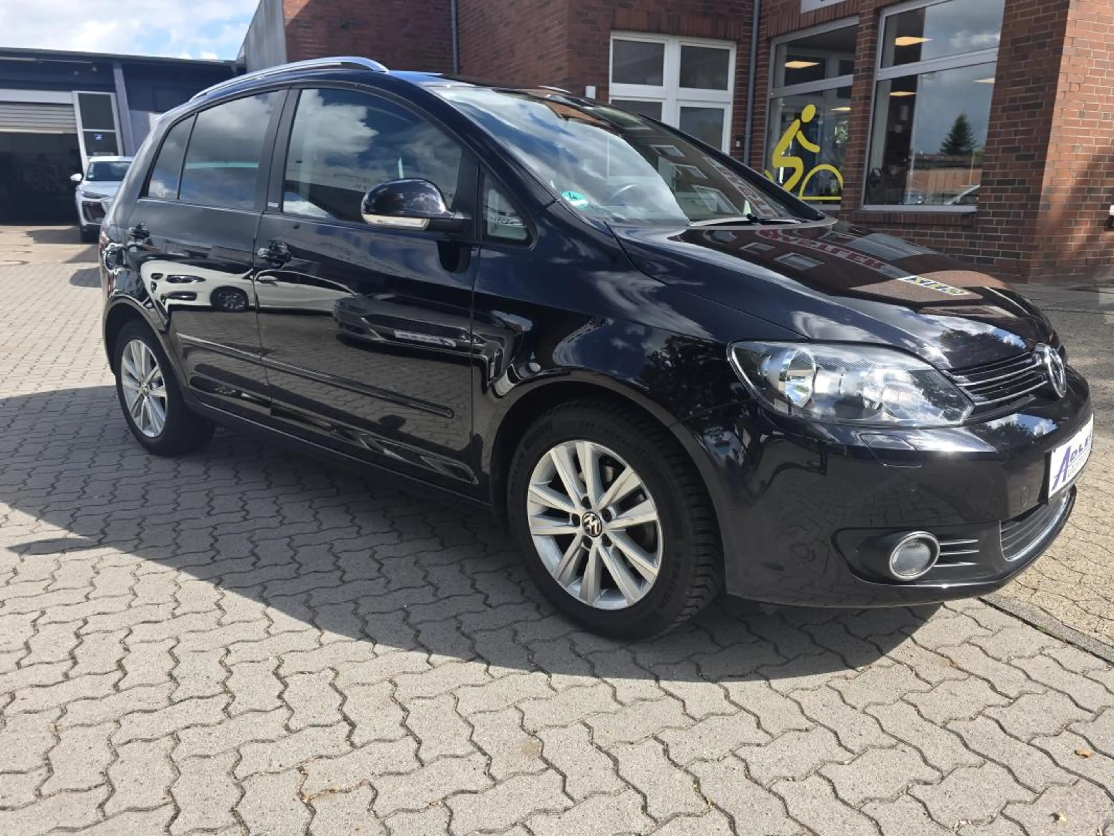 Volkswagen Golf Plus Style — photo 2
