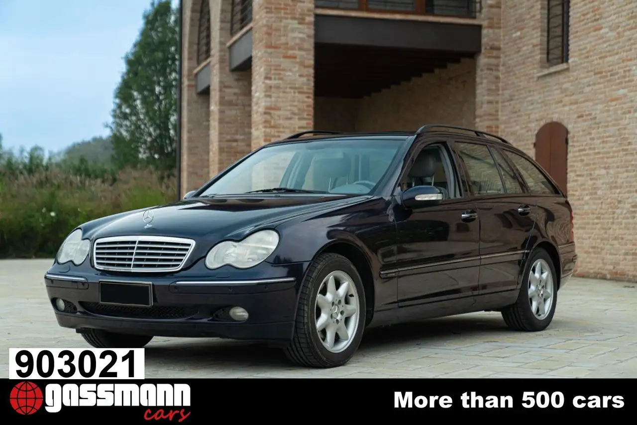 Mercedes-Benz C 320