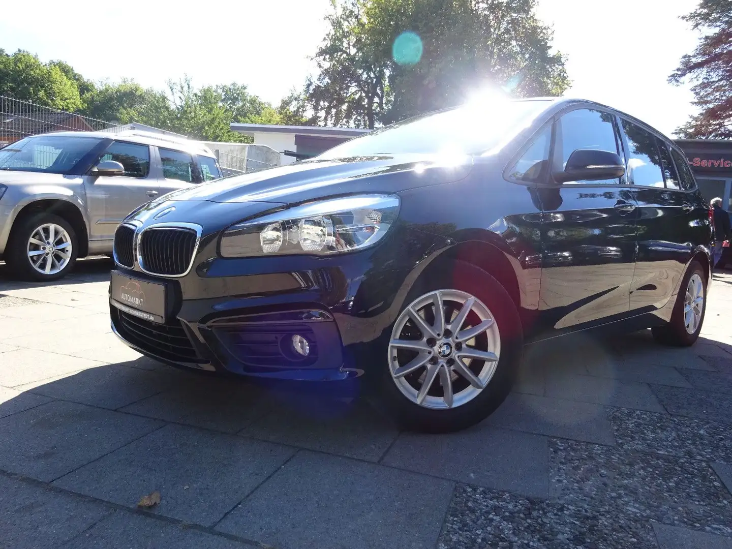 BMW 218 2Baureihe 2 Gran Tourer 218 i Advantage/SHZ/1-Ha Schwarz - 1