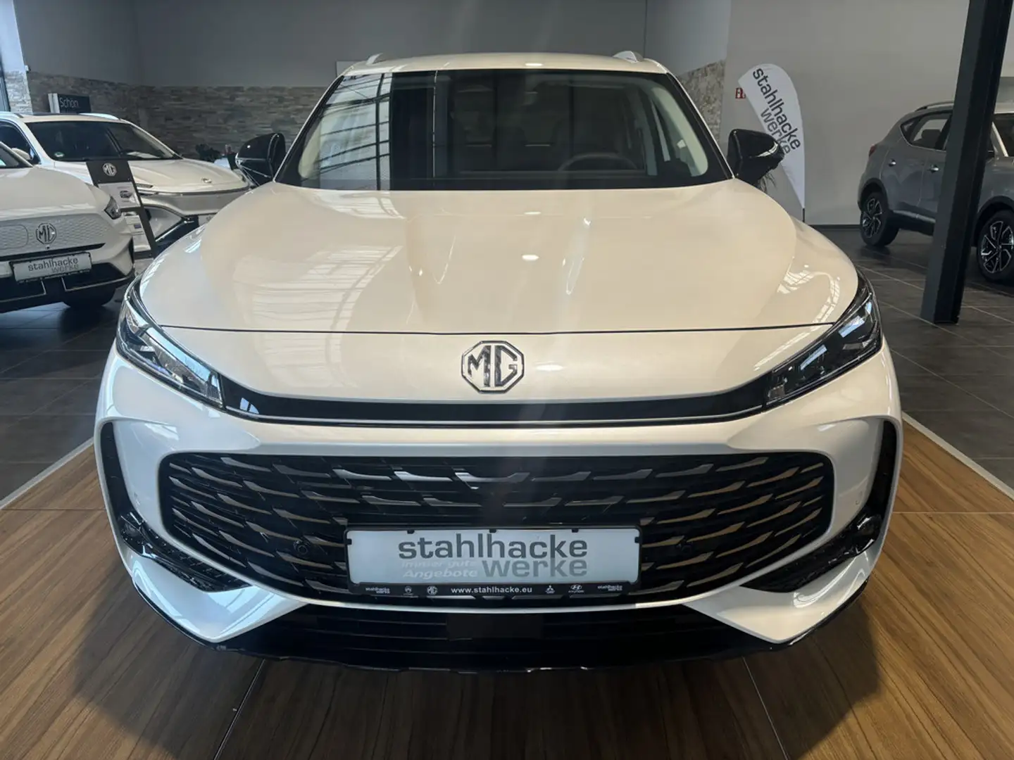 MG HS Plugin-Hybrid Luxury I sofort verfügbar Weiß - 2