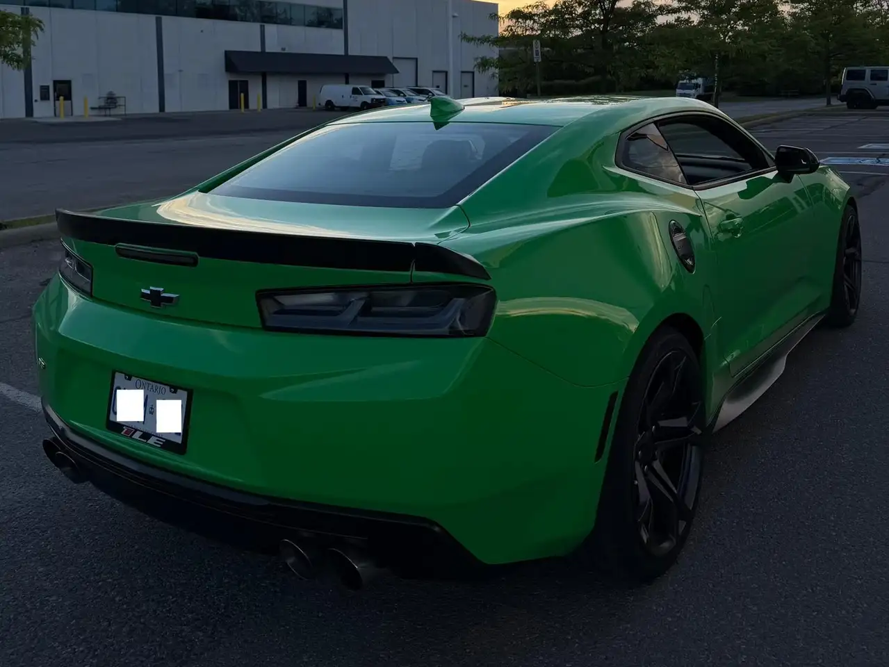 Chevrolet Camaro снимка Chevrolet Camaro