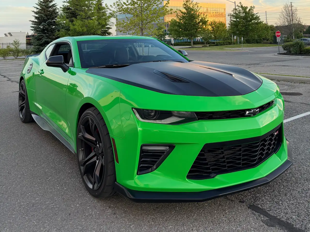 Chevrolet Camaro снимка Chevrolet Camaro