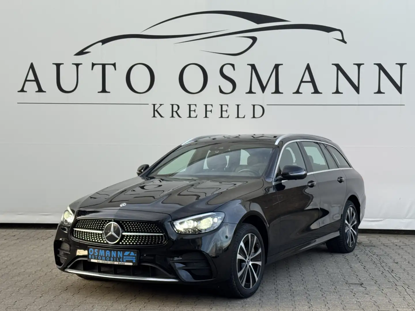 Mercedes-Benz E 300 de 4Matic T AMG | MULTIBEAM | 360° Negru - 1