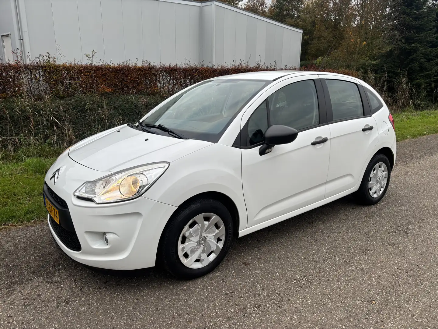 Citroen C3 1.0 VTi Attraction / 5-DEURS / AIRCO / NIEUWE APK Weiß - 2