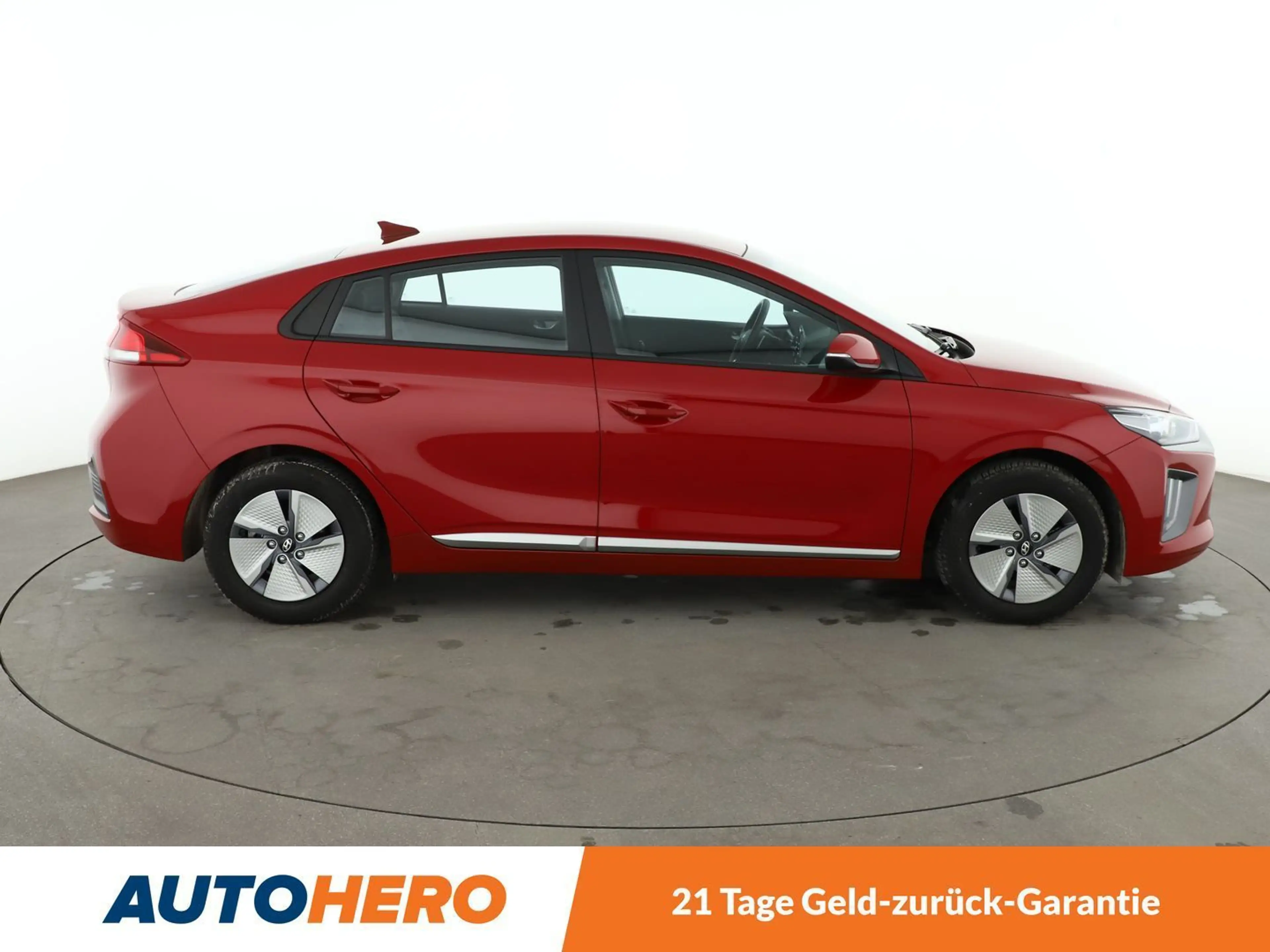 Hyundai IONIQ 1.6 Hybrid Aut.*CARPLAY*TEMPO*PDC*KLIMA* — photo 7