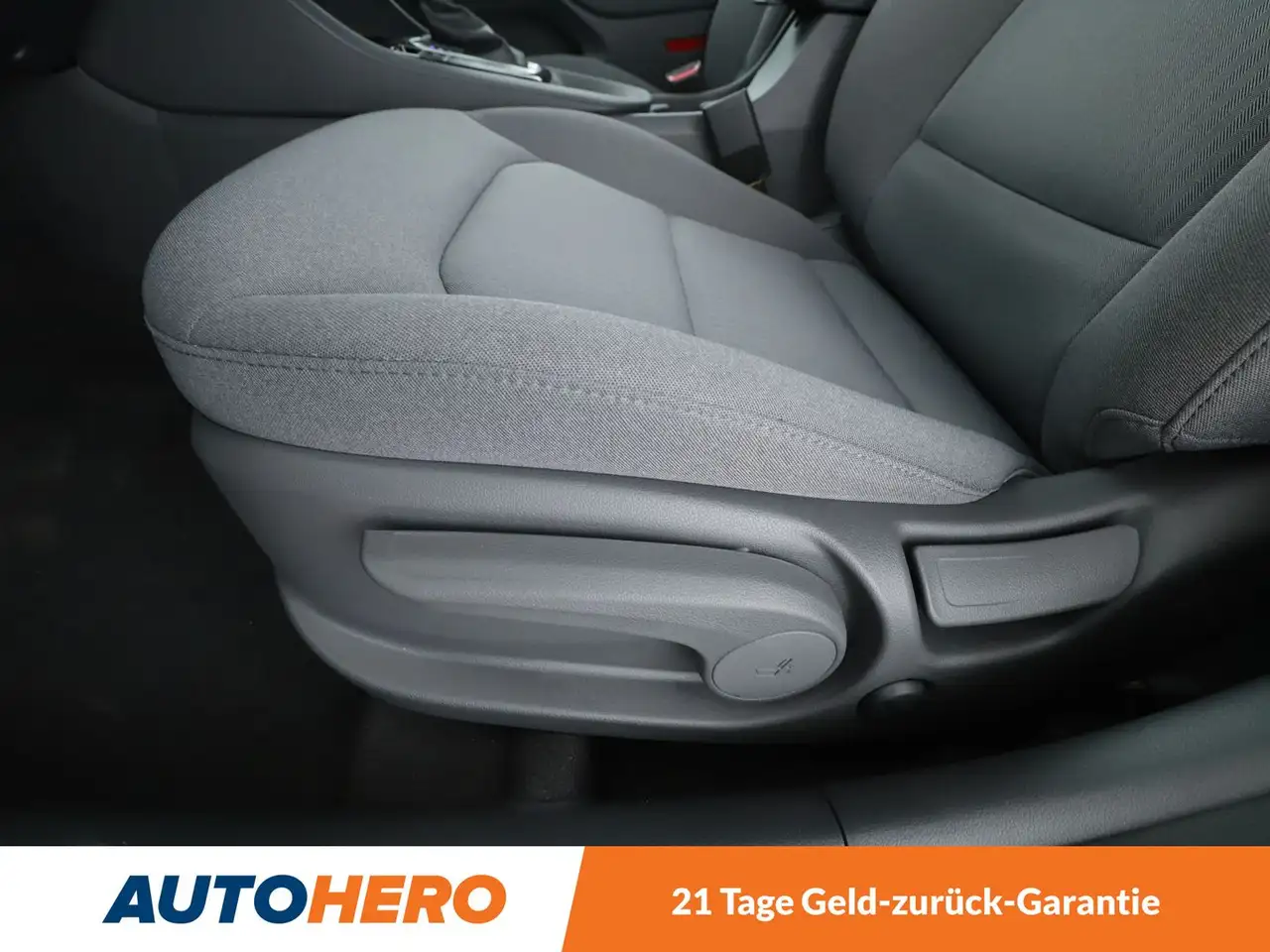 Hyundai IONIQ 1.6 Hybrid Aut.*CARPLAY*TEMPO*PDC*KLIMA* 25