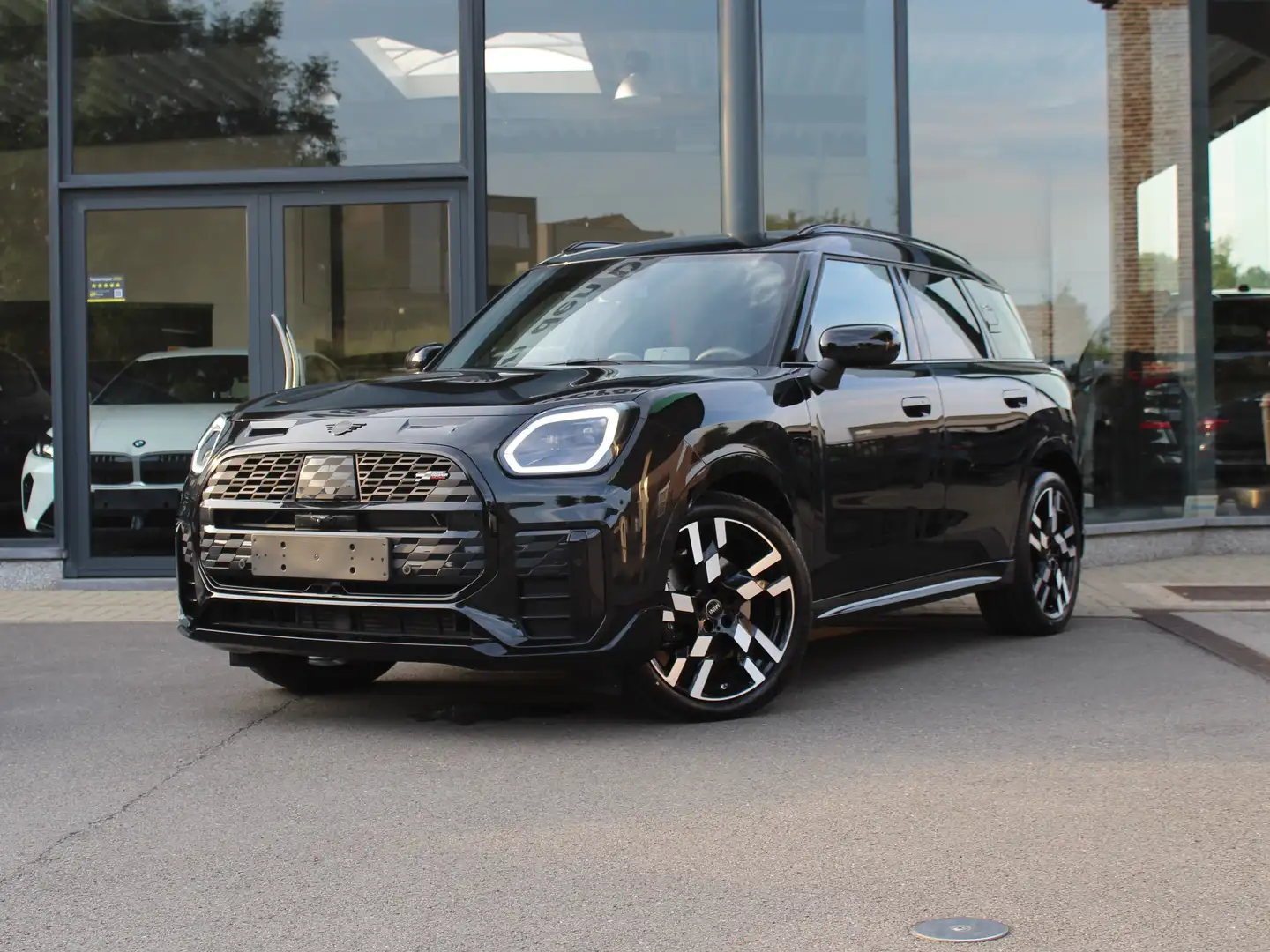 MINI Countryman C JCW TRIM / XL / PANO/TRKHK/360/HK/HUD - FULL! Zwart - 1
