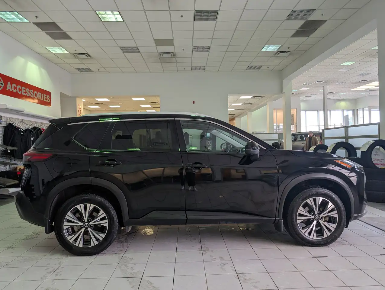 Nissan Rogue снимка Nissan Rogue