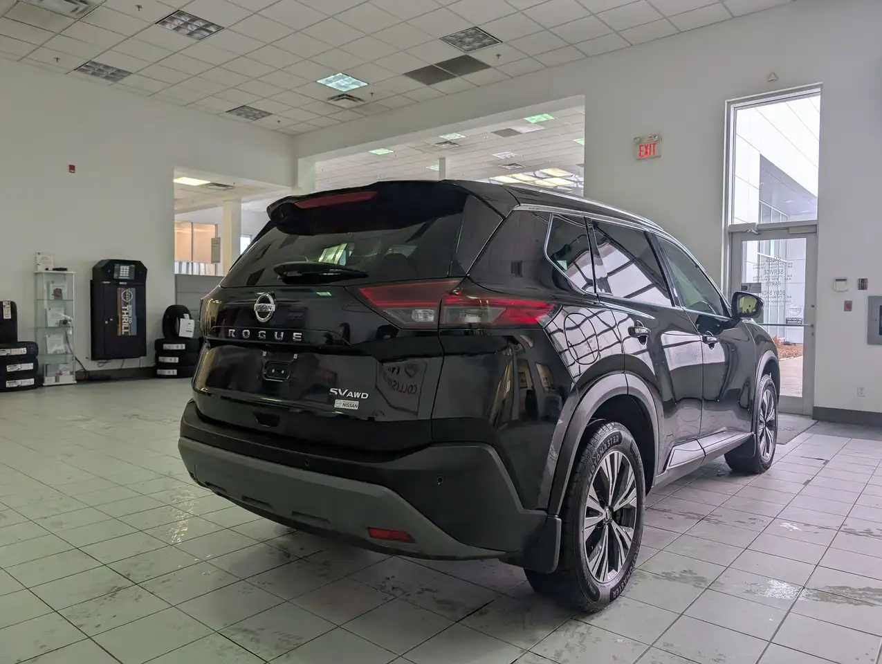 Nissan Rogue снимка Nissan Rogue