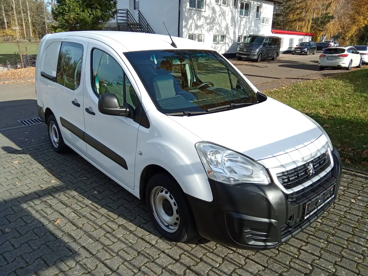 Peugeot Partner | 5 Sitzer! Weiß - 2