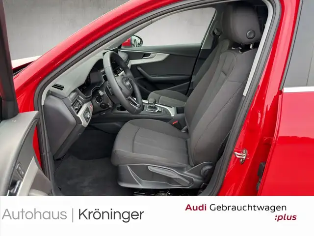 Audi A4 view 7