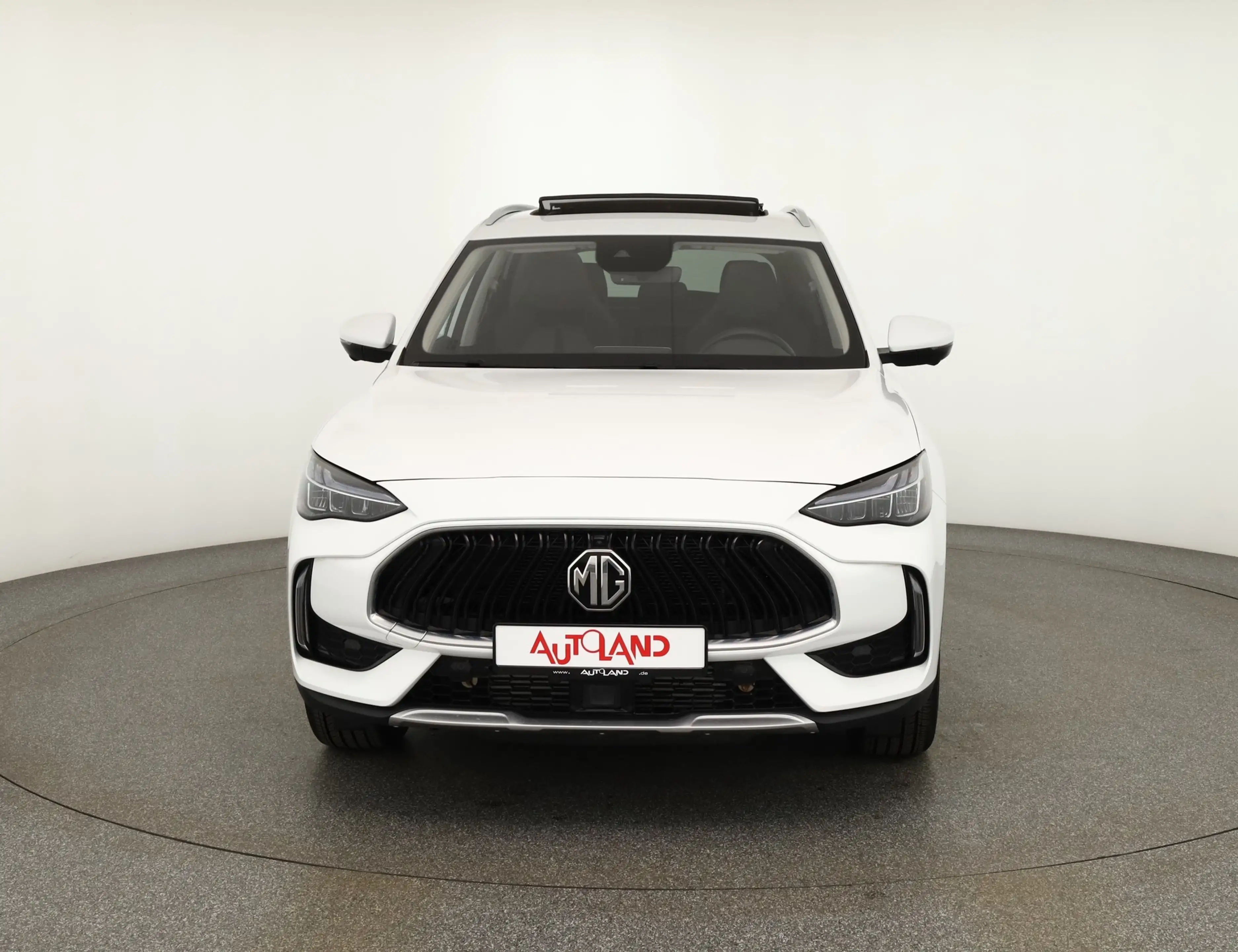 MG HS 1.5 T-GDI Luxury Aut. LED ACC Navi 360° — photo 9