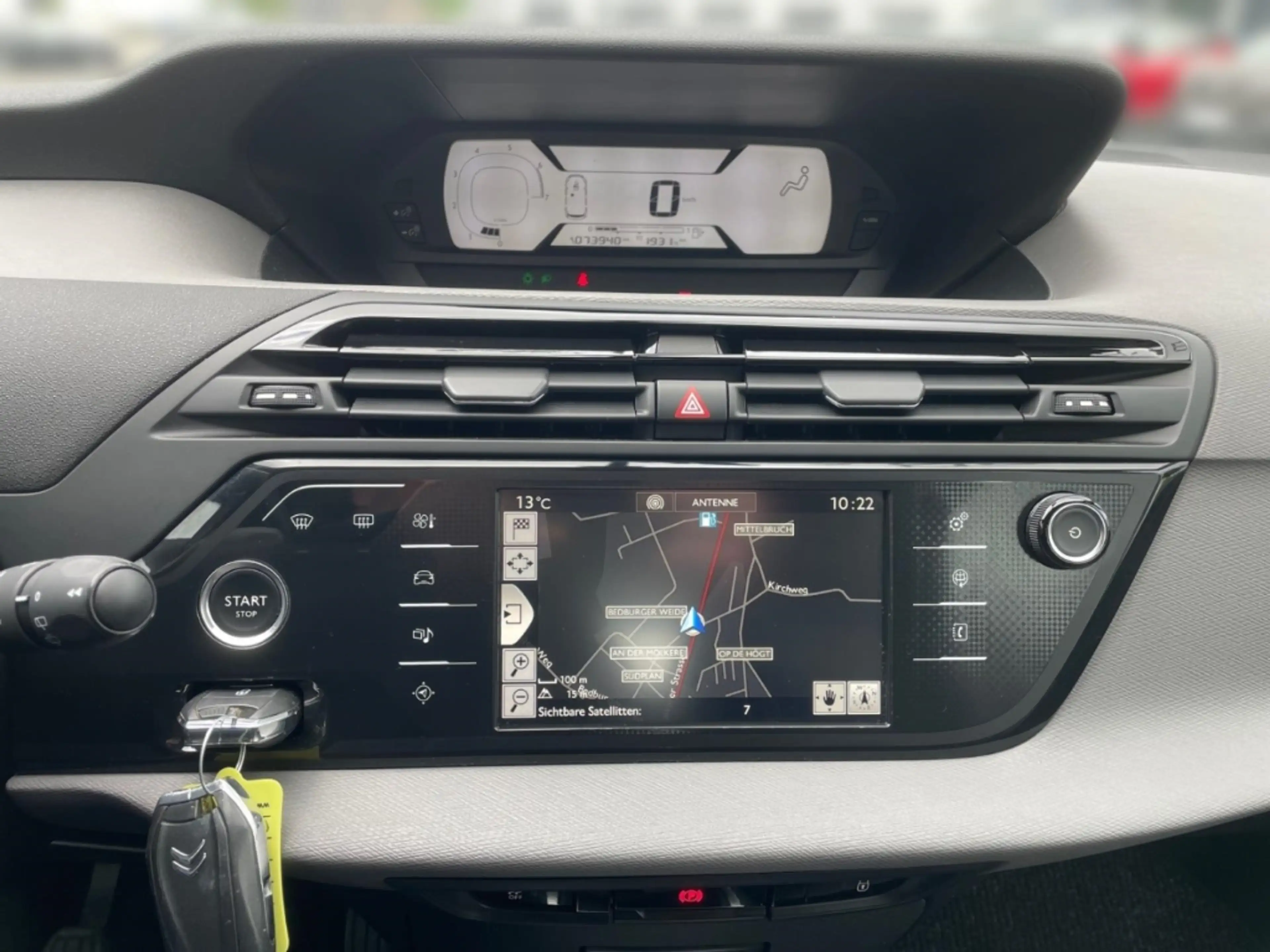 Citroen C4 SpaceTourer Picasso 1.2 Feel Navigation Sitzheizung Allwetterr — photo 9