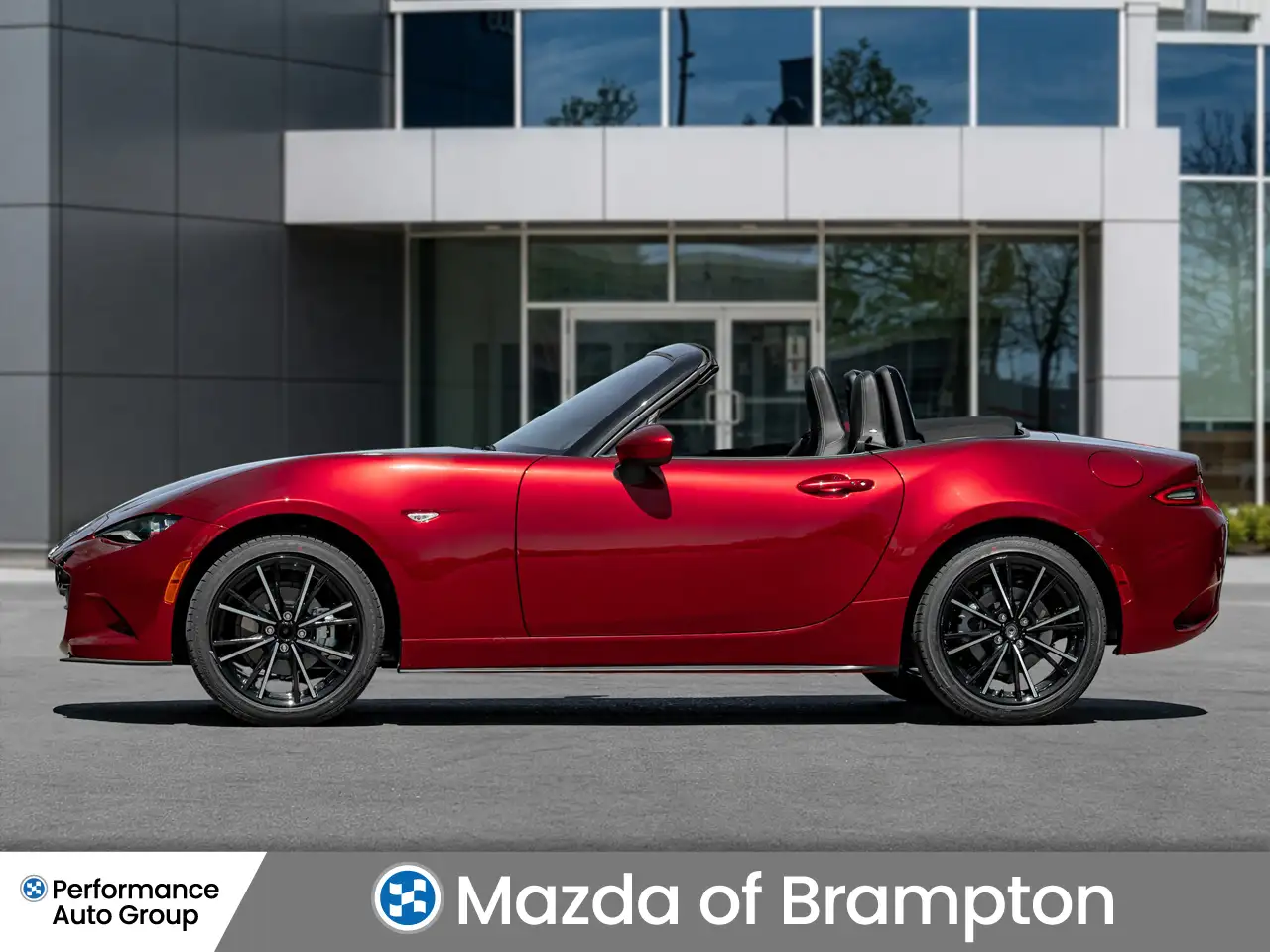 Mazda MX-5 Miata снимка Mazda MX-5 Miata
