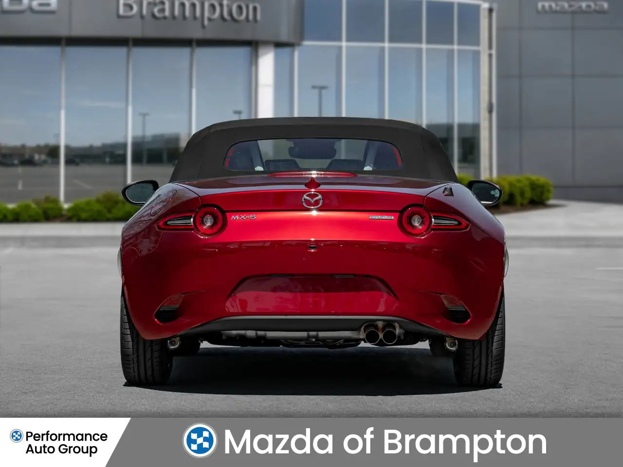 Mazda MX-5 Miata снимка Mazda MX-5 Miata