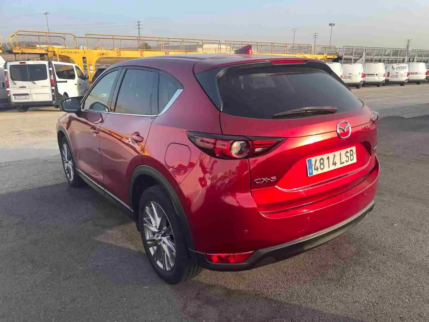 Mazda CX-5 2.2 Skyactiv-D Zenith 2WD Aut. 110kW Rouge - 2