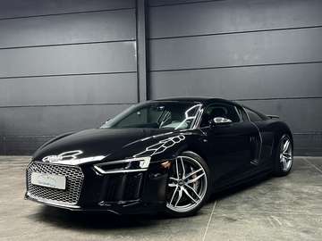 coupé V10 Plus 5.2 FSI Quattro / only 7829 km!!