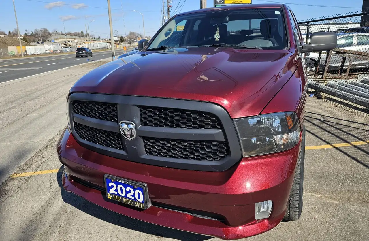 RAM 1500 снимка RAM 1500