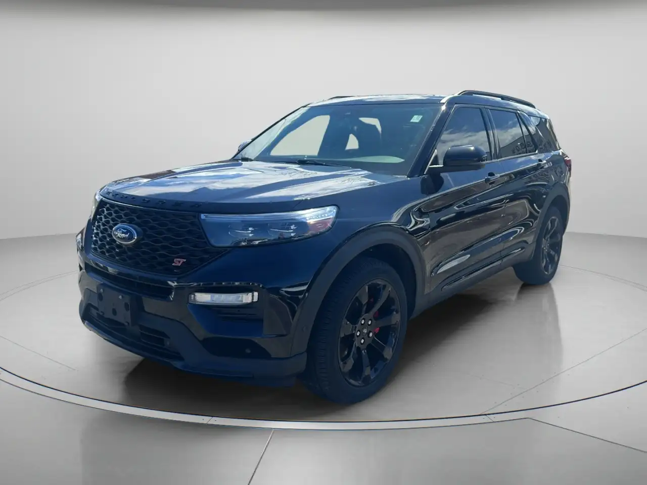 Ford Explorer снимка Ford Explorer