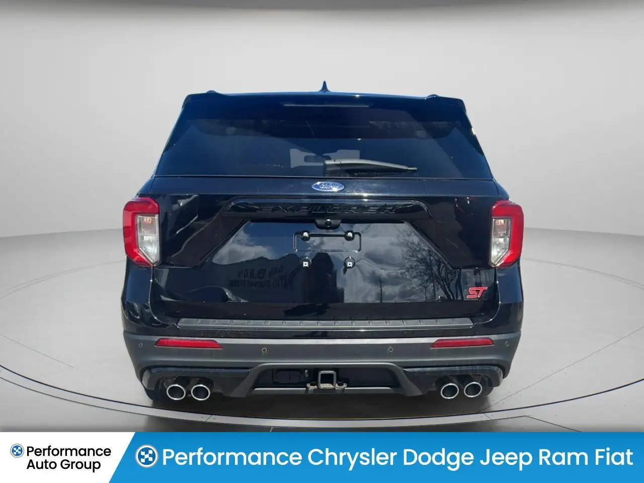 Ford Explorer снимка Ford Explorer