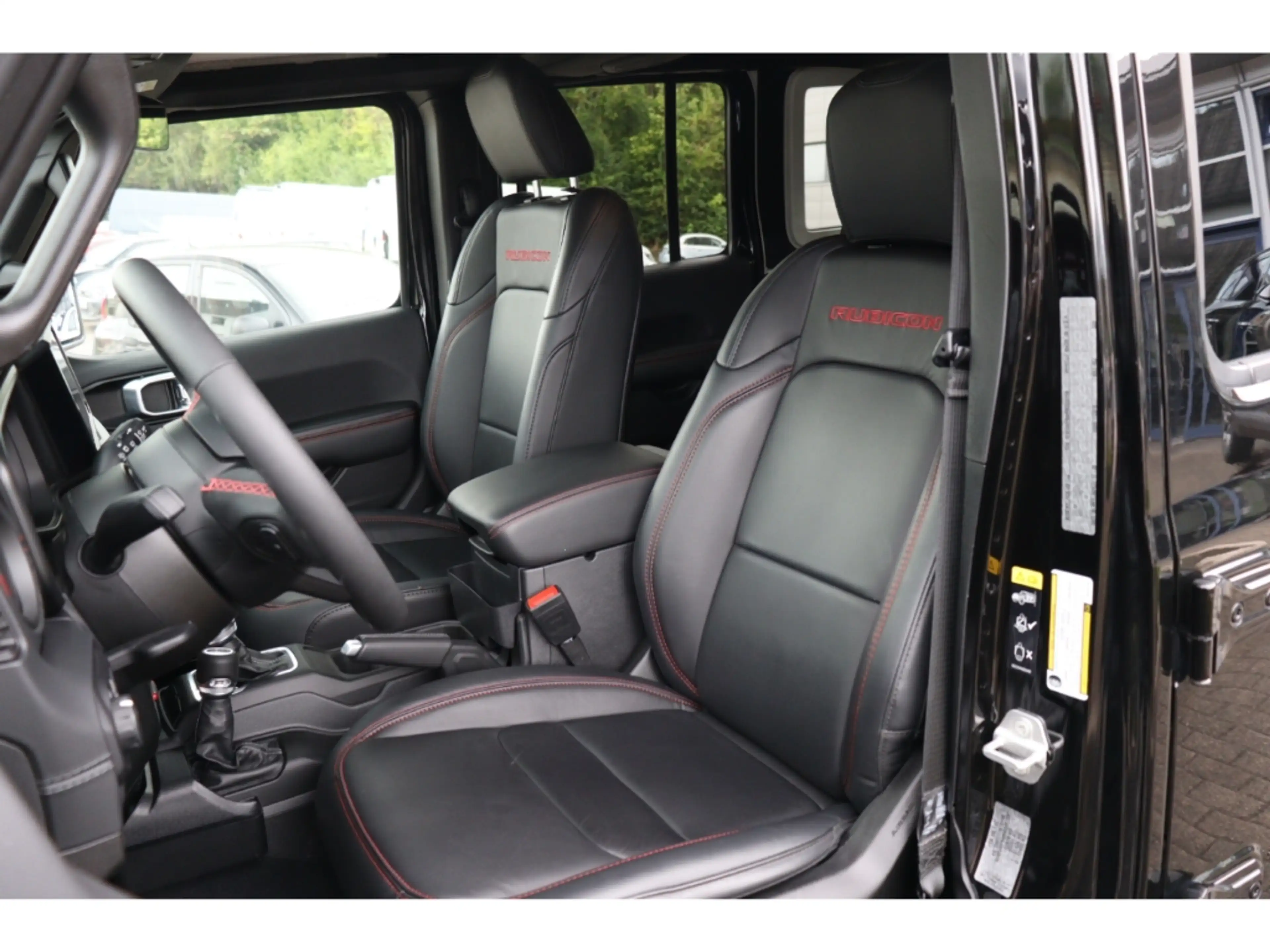 Jeep Wrangler UNLIMITED RUBICON 2.0l T-GDI 272 PS — photo 9