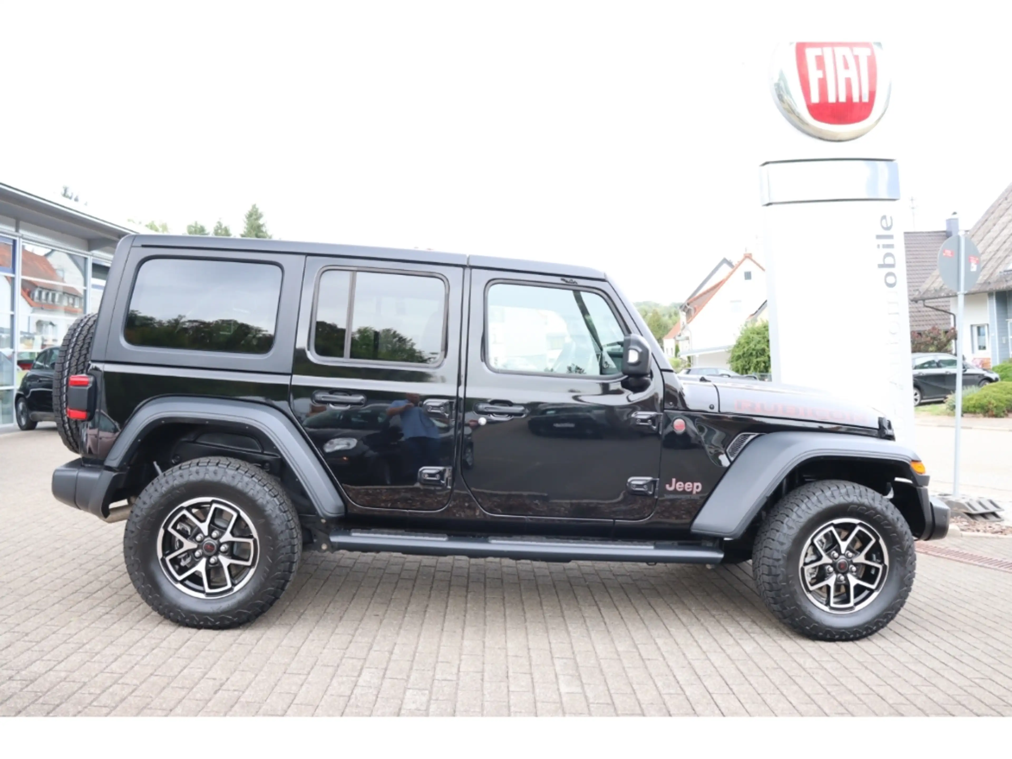Jeep Wrangler UNLIMITED RUBICON 2.0l T-GDI 272 PS — photo 2