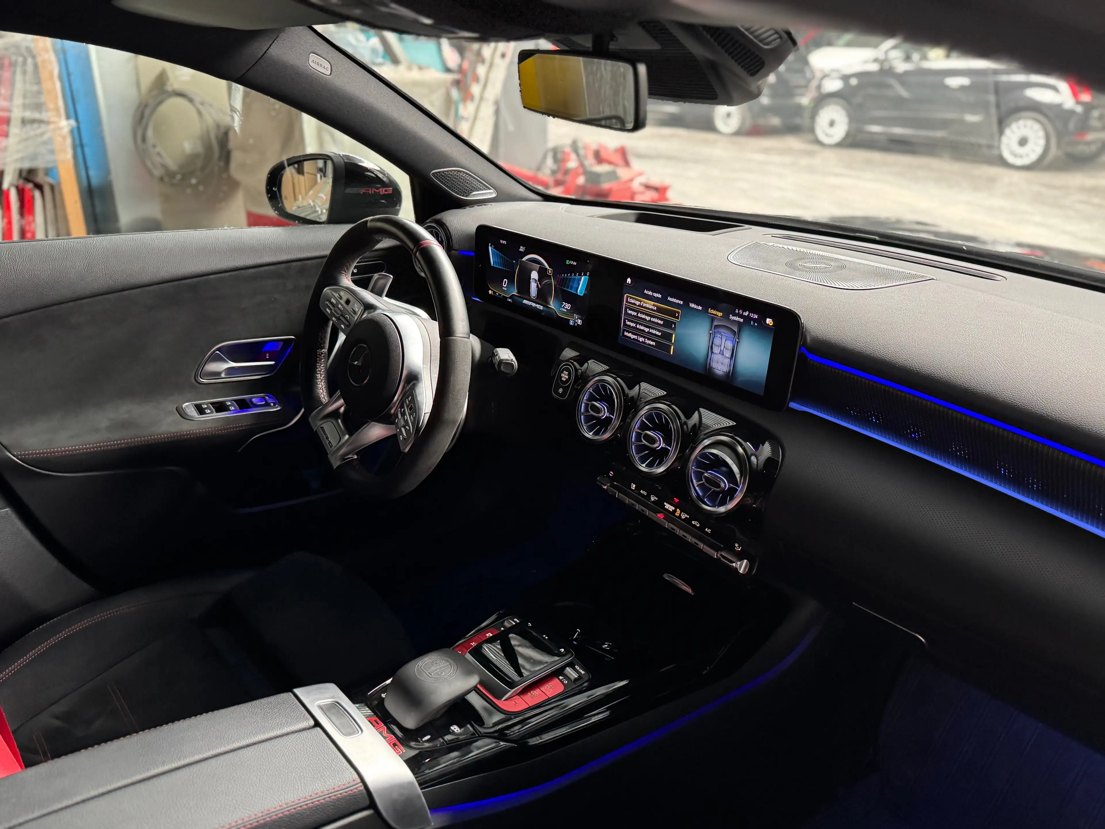 Mercedes-Benz A 45 AMG 4-Matic+ - Tête haute - Burmester - Garantie — photo 9